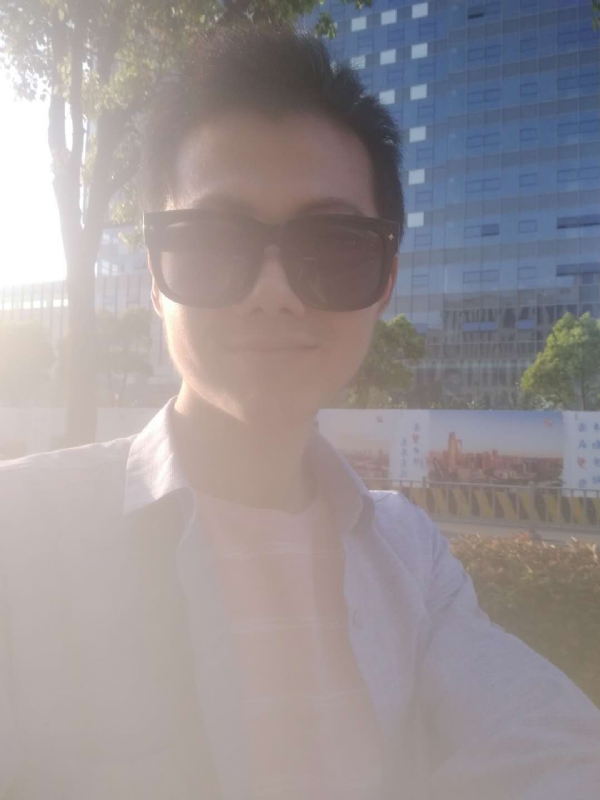 明仔的第一张照片--上门女婿服务网
