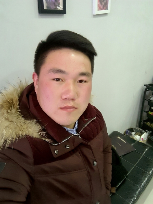 小飞的第一张照片--上门女婿服务网
