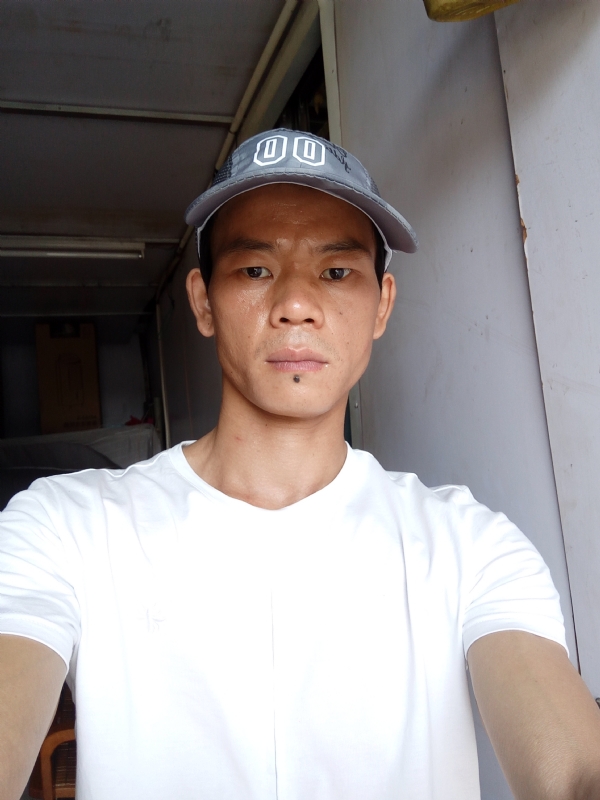 张生的第一张照片--上门女婿服务网