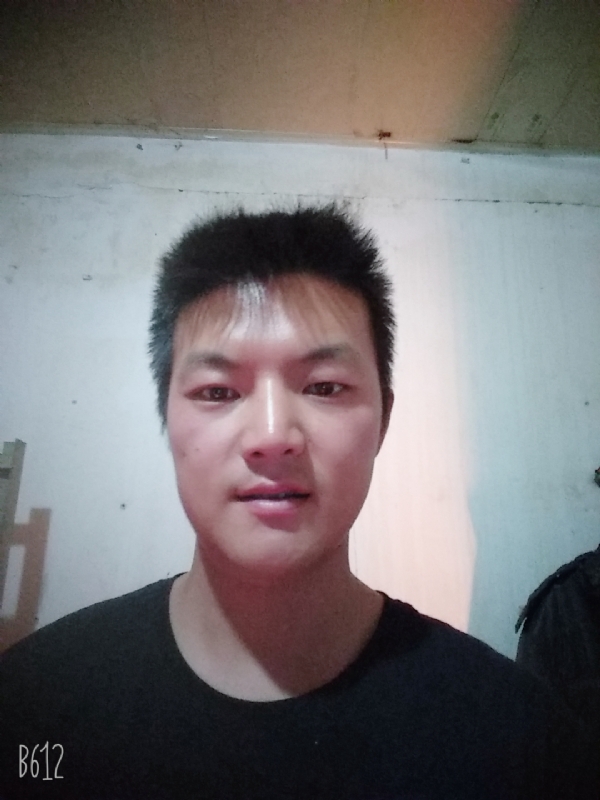 风轻云淡的第一张照片--上门女婿服务网