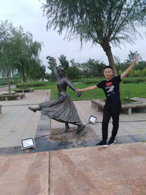 Ssx；孙燊璇的第一张照片--上门女婿服务网