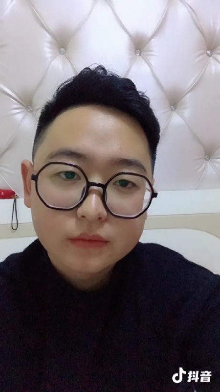 杰森的第一张照片--上门女婿服务网