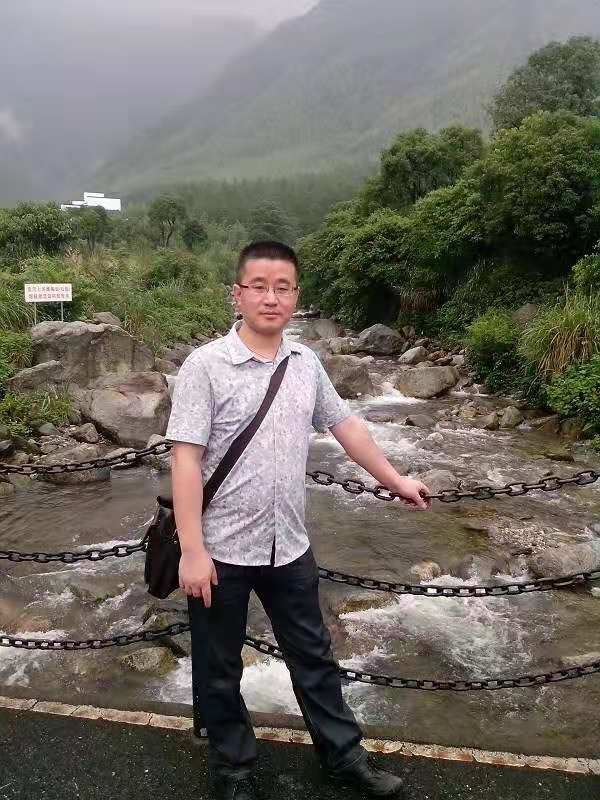 淡定牛魔王的第三张照片--上门女婿服务网