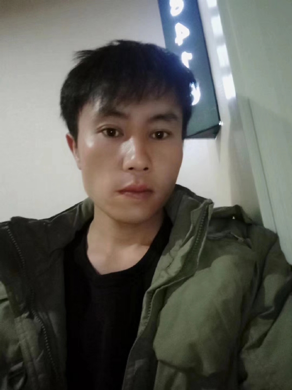 槑头槑脑的第一张照片--上门女婿服务网