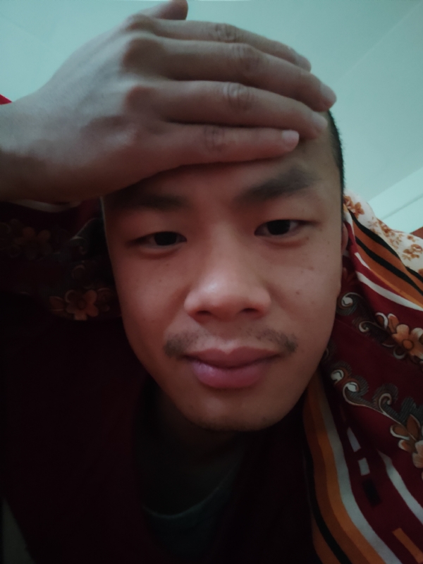 开心鬼在哪呢的第一张照片--上门女婿服务网