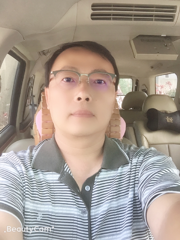 棄天帝的第一张照片--上门女婿服务网