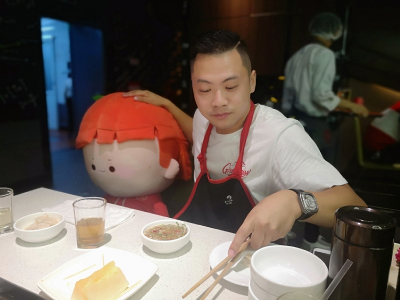 逆行的第一张照片--上门女婿服务网