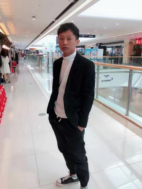 杰的第一张照片--上门女婿服务网
