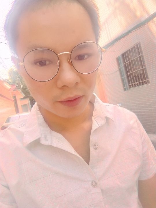 楠呐的第四张照片--上门女婿服务网