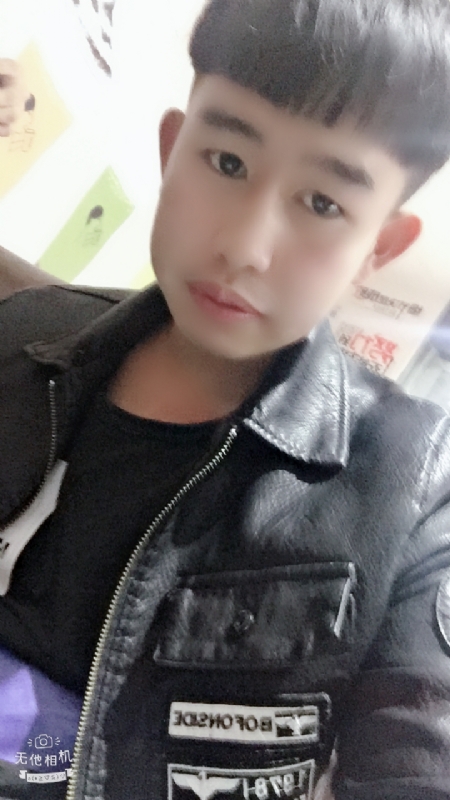 军绿色的第一张照片--上门女婿服务网