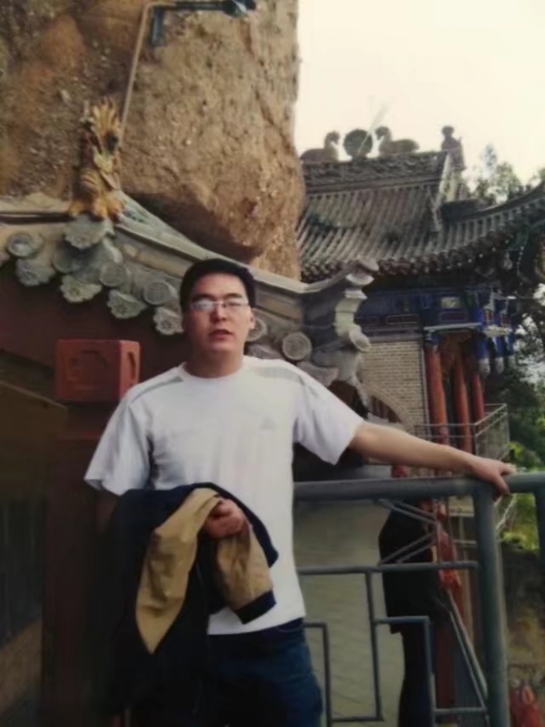 情迷海棠的第一张照片--上门女婿服务网