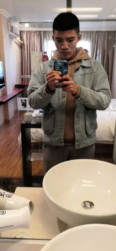 爱上一座陈的第一张照片--上门女婿服务网
