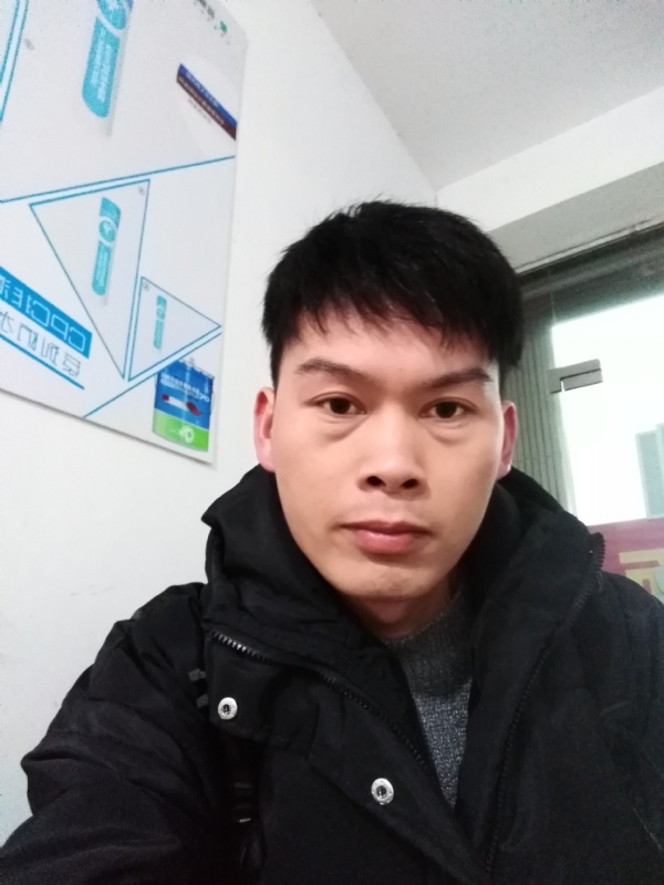 微笑的第一张照片--上门女婿服务网
