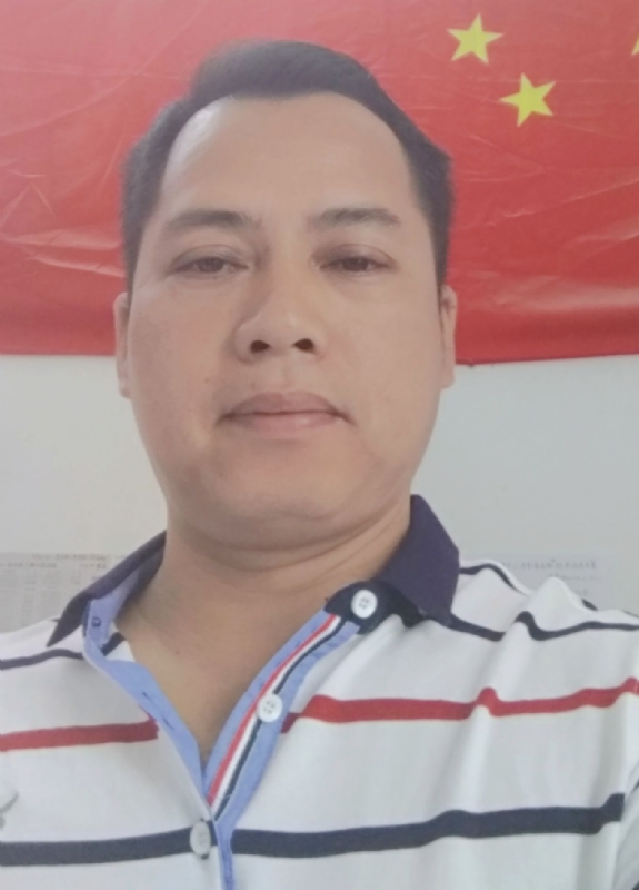 隆哥的第四张照片--上门女婿服务网