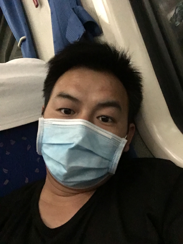 换掉发型的第一张照片--上门女婿服务网