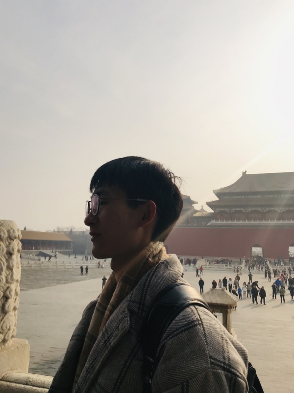 夏侯醉平的第一张照片--上门女婿服务网
