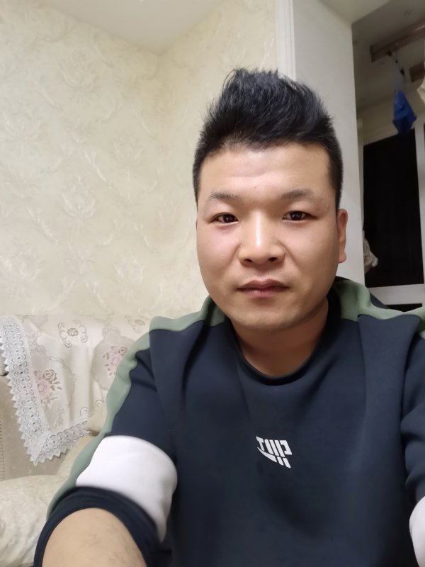 小猪猪的第一张照片--上门女婿服务网