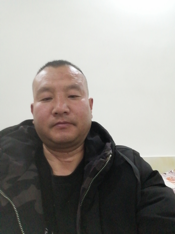 肖小江的第一张照片--上门女婿服务网