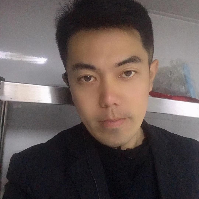 李龙的第二张照片--上门女婿服务网