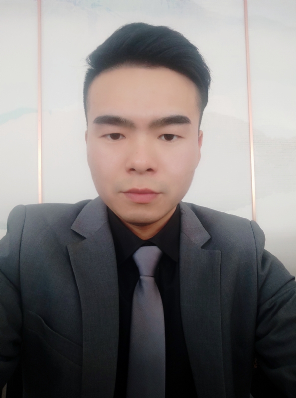 穿西装的鲨鱼的第一张照片--上门女婿服务网