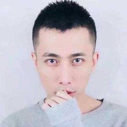 辛酉的第一张照片--上门女婿服务网
