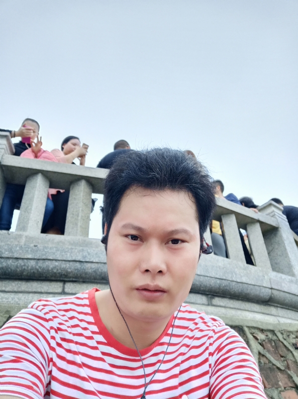 hαⅰ的第一张照片--上门女婿服务网