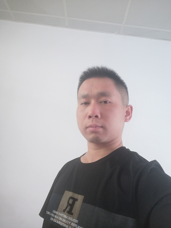 孤独的狼的第一张照片--上门女婿服务网