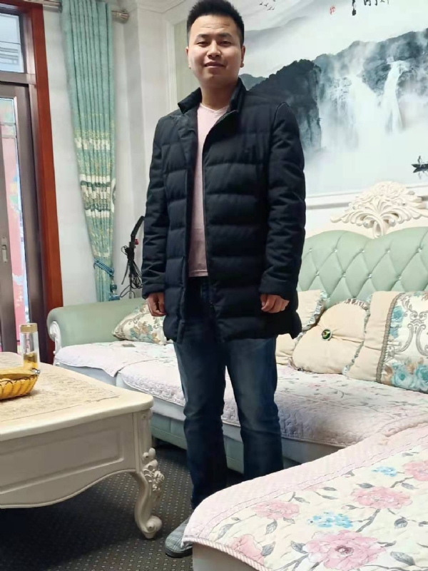 为爱奋斗的第一张照片--上门女婿服务网