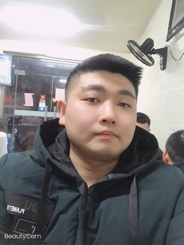 回忆是个小孩的第一张照片--上门女婿服务网