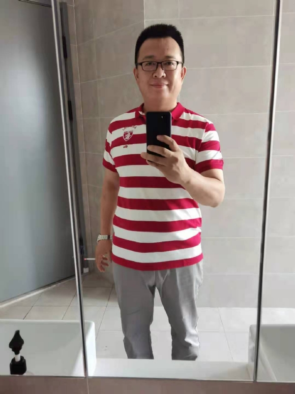 行走的打桩机的第二张照片--上门女婿服务网