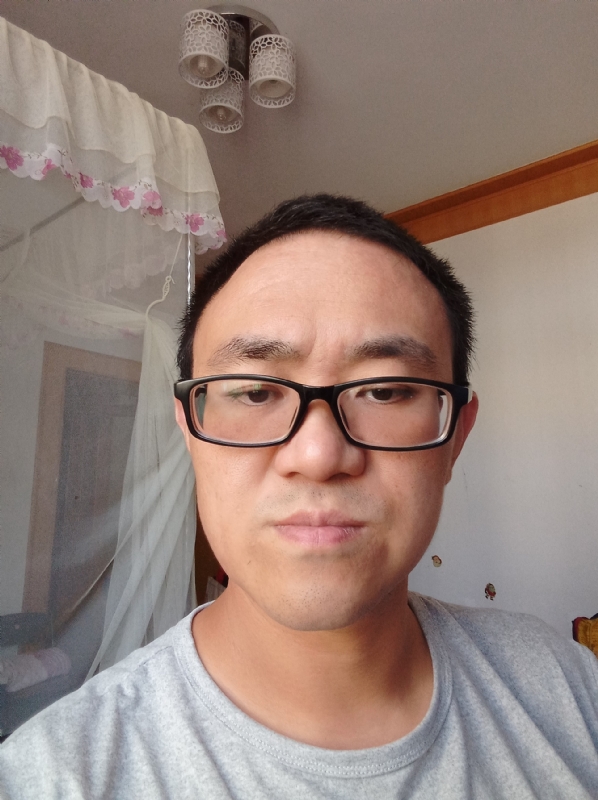 小涨常鸿的第一张照片--上门女婿服务网