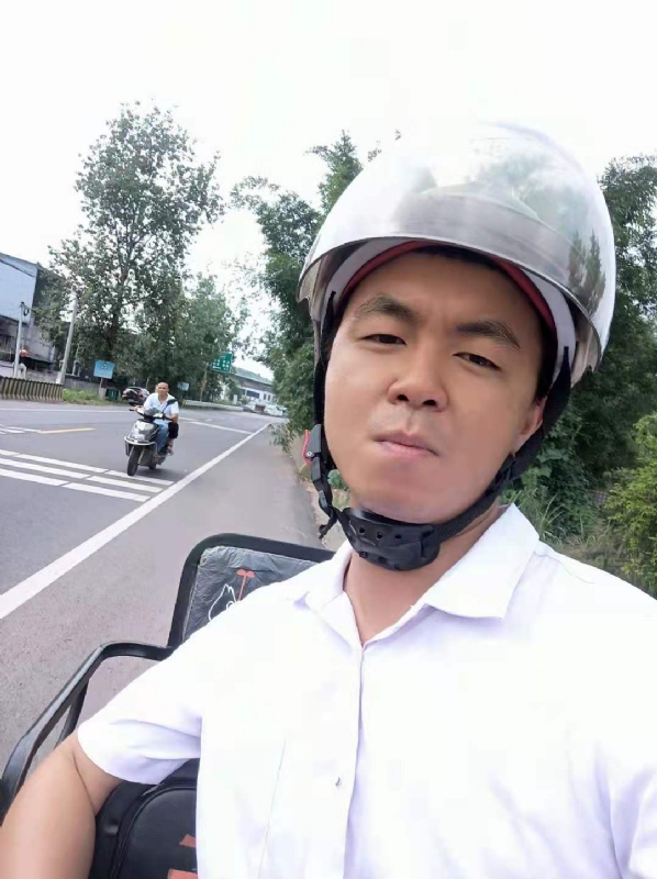 紧张死了的第一张照片--上门女婿服务网