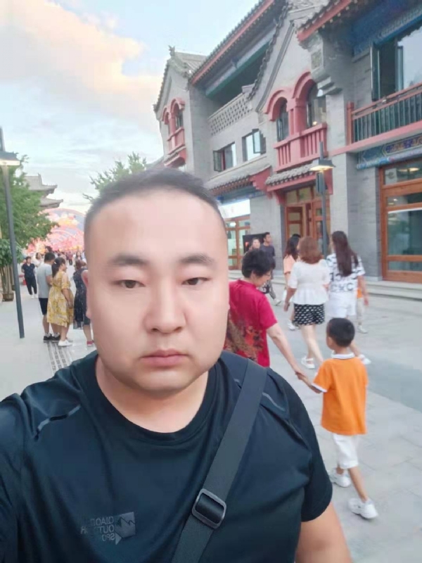 田二牛的第一张照片--上门女婿服务网