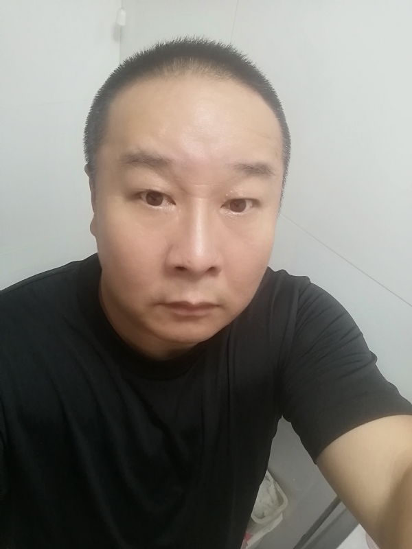 一束光的第一张照片--上门女婿服务网
