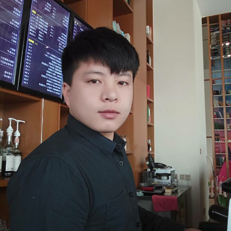 帅被人打的第一张照片--上门女婿服务网