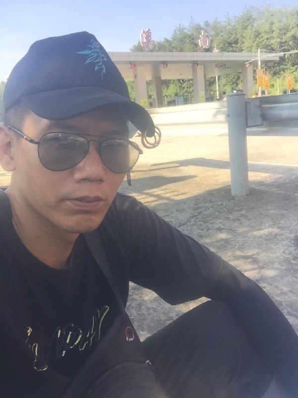 为你再疯一次的第一张照片--上门女婿服务网