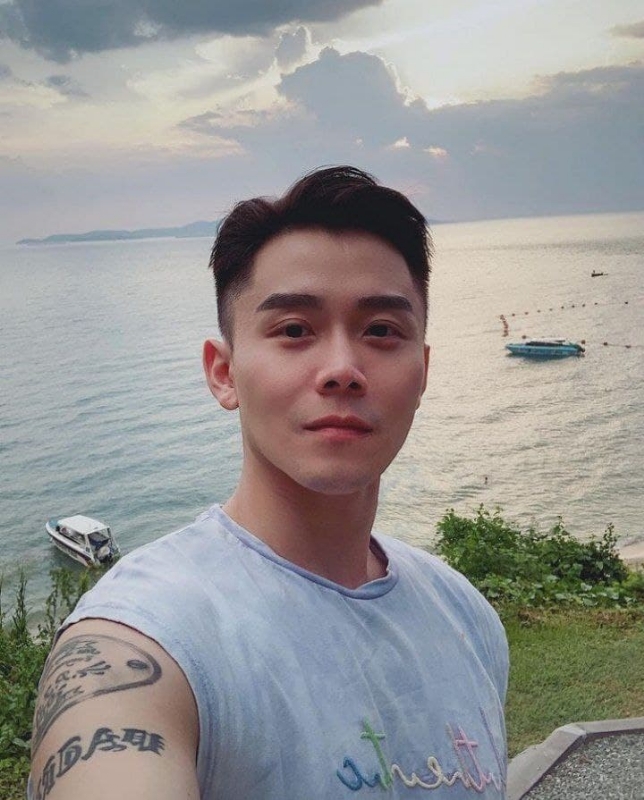 Aaron的第一张照片--上门女婿服务网