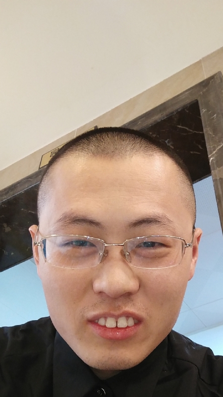 陈彩的第一张照片--上门女婿服务网