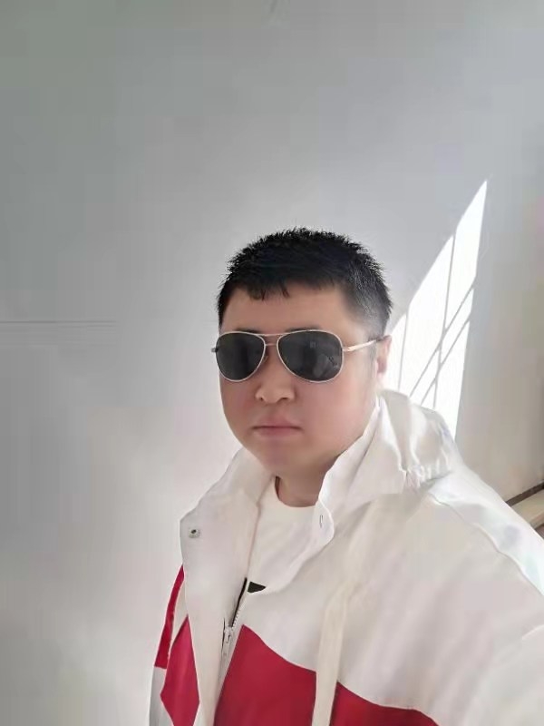 大漠叔叔的第一张照片--上门女婿服务网