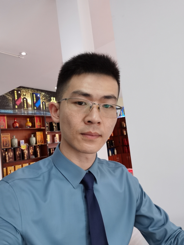 茅台老酒的第一张照片--上门女婿服务网