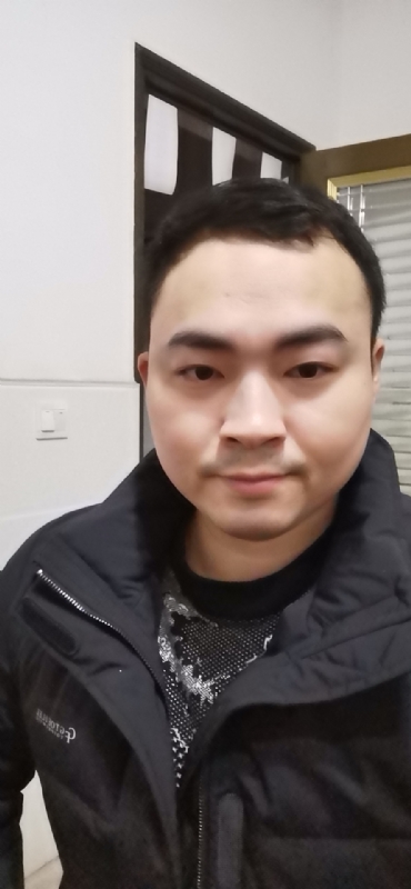 老实人的第一张照片--上门女婿服务网
