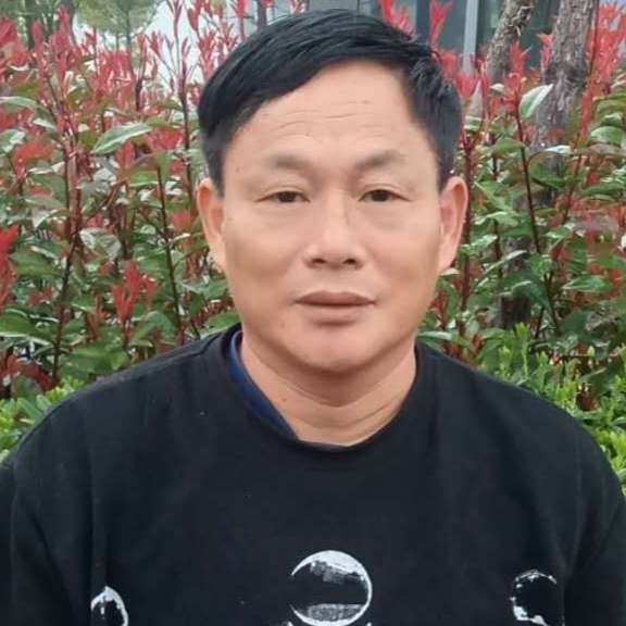 老黄牛的第一张照片--上门女婿服务网
