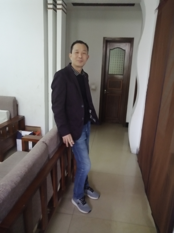 相亲相爱的第一张照片--上门女婿服务网