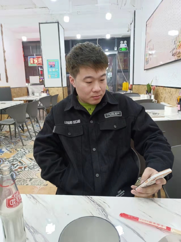 HF的第一张照片--上门女婿服务网
