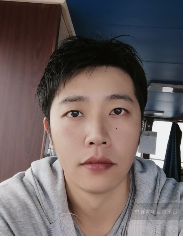 不太帅的男人的第二张照片--上门女婿服务网