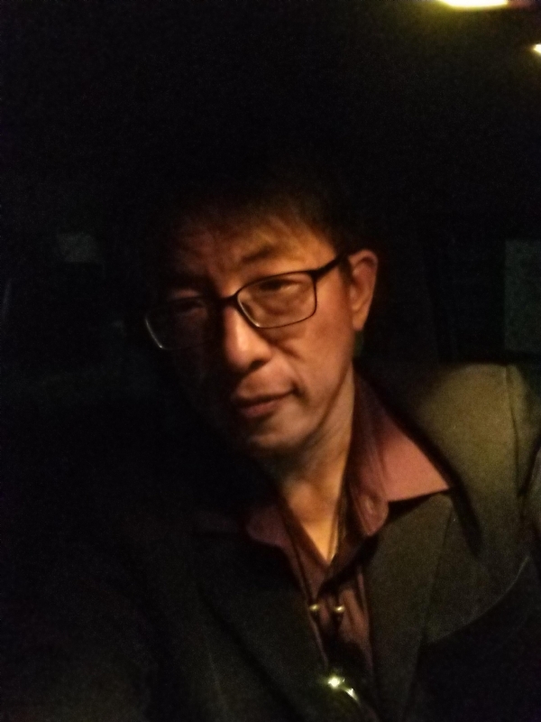 隱姓埋名的第一张照片--上门女婿服务网
