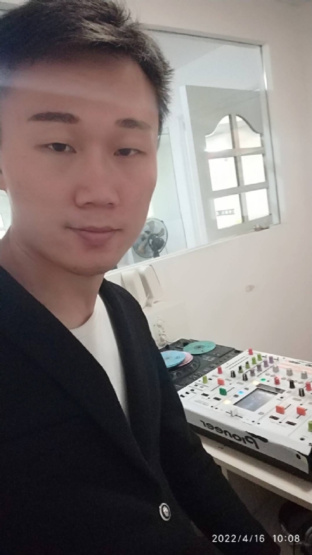 林锋的第一张照片--上门女婿服务网
