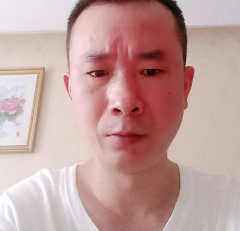 自由飞翔的第一张照片--上门女婿服务网