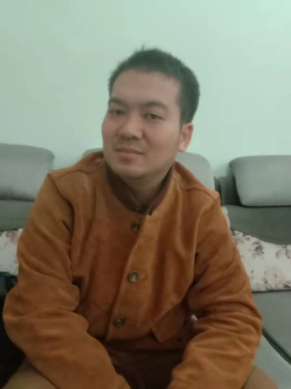 艺民的第一张照片--上门女婿服务网