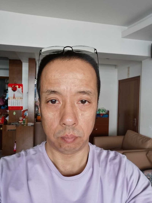 萨博的第一张照片--上门女婿服务网